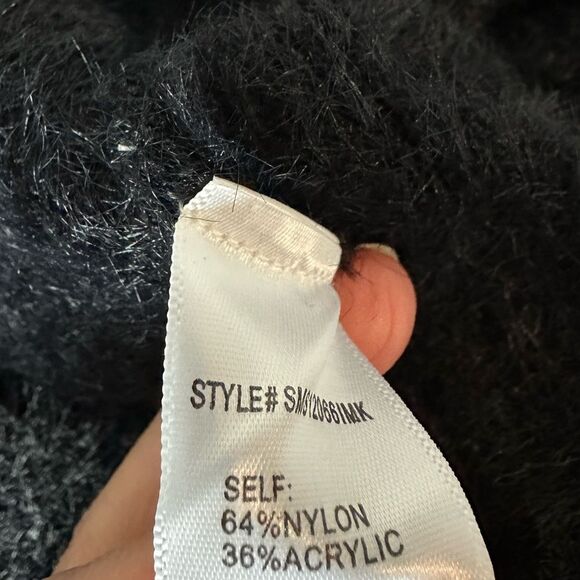 NWT Altar’d State Dressy Emory Eyelash Sweater in Black Oversized Boxy XS - Picture 11 of 13